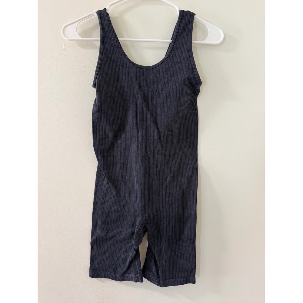 shosho Biker Romper Womens M Black Like New Ribbed Tank One Piece 24RMP03